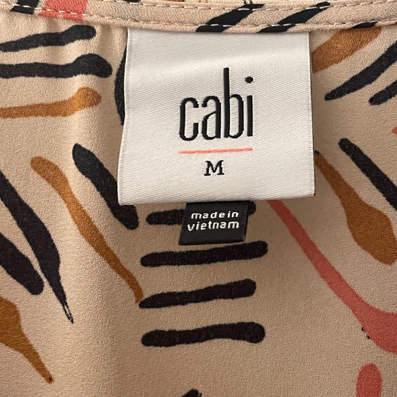 CABI Marni Abstract Blouse,‎ Womens, Medium, Cream - Picture 4 of 7